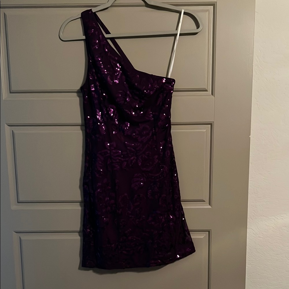 Lulu's Purple Sequin One-Shoulder Cocktail Dress